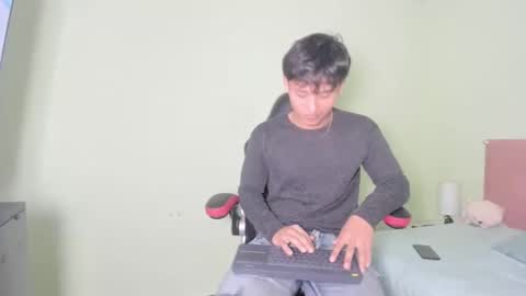 Snapshot of sasuke_uchiha12 chatting on 02-23-25, 07:49 Evans Williams online show from 02-23-25, 07:49