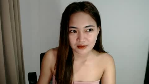 Thessavageee online show from 06-21-26, 04:59