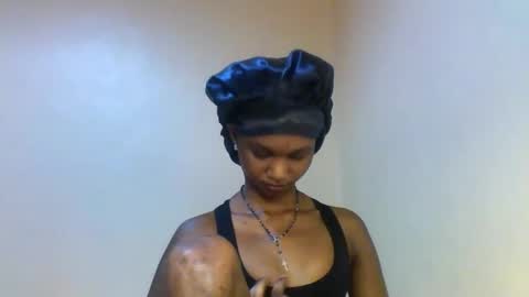 Snapshot of sasy_tina chatting on 02-12-26, 09:10 Tina online show from 02-12-26, 09:10