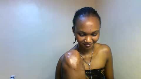 Snapshot of sasy_tina chatting on 02-16-26, 12:56 Tina online show from 02-16-26, 12:56