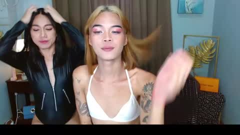 Snapshot of satiable_sashax chatting on 12-01-24, 04:29 Sasha online show from 12-01-24, 04:29