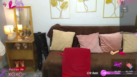 Snapshot of satiable_sashax chatting on 01-12-25, 10:22 Sasha online show from 01-12-25, 10:22