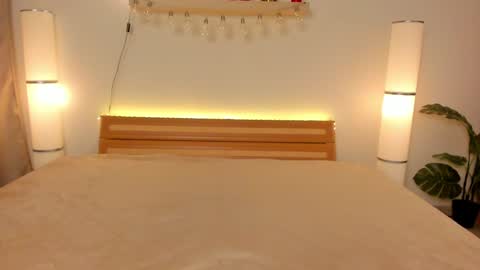 Snapshot of satimilf_ chatting on 12-01-24, 11:47 Sati online show from 12-01-24, 11:47