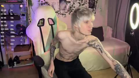 Snapshot of satoshi_qq chatting on 01-13-26, 05:18 Satoshi online show from 01-13-26, 05:18