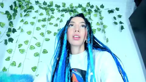 Saturnooo online show from 12-28-24, 05:44