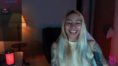 I AM JENN  online show from 12-08-24, 10:47