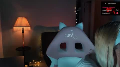 I AM JENN  online show from 01-12-25, 09:19