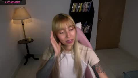 I AM JENN  online show from 02-13-26, 03:35