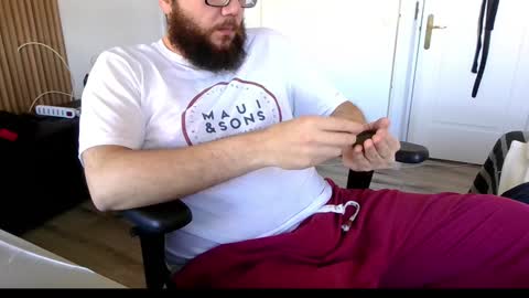 Snapshot of saucybonjo chatting on 12-01-24, 08:09 Ben online show from 12-01-24, 08:09