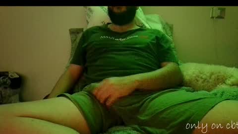 Snapshot of saucybonjo chatting on 02-01-25, 02:16 Ben online show from 02-01-25, 02:16