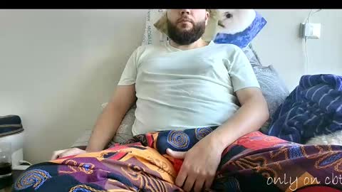 Snapshot of saucybonjo chatting on 02-17-25, 10:25 Ben online show from 02-17-25, 10:25