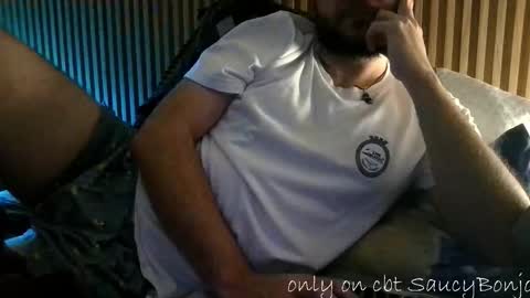 Snapshot of saucybonjo chatting on 01-06-26, 04:16 Ben online show from 01-06-26, 04:16