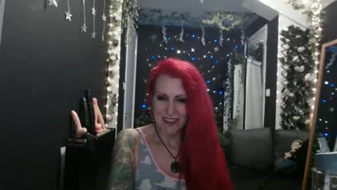 SaucySky online show from 01-27-25, 01:05