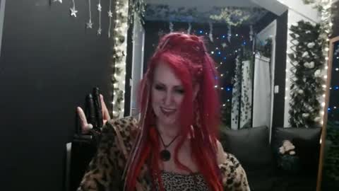 SaucySky online show from 02-08-25, 12:28