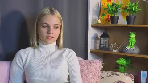 Snapshot of savannahshor chatting on 09-30-25, 07:19 savannahshor online show from 09-30-25, 07:19