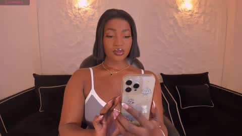 Snapshot of savannahstorm_ chatting on 02-27-26, 01:11 S a v a n n a h online show from 02-27-26, 01:11