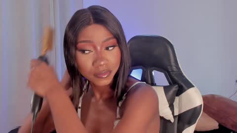 Savannahwildee online show from 01-29-25, 11:20