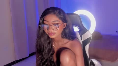 Savannahwildee online show from 02-09-25, 03:11