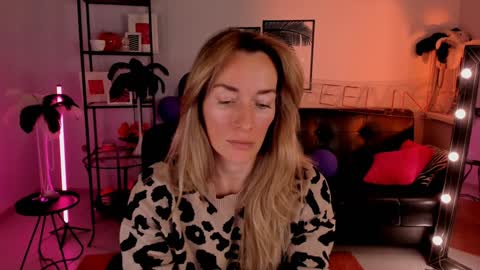 save the qween online show from 01-23-25, 05:56