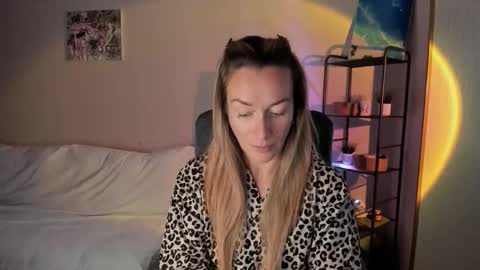 save the qween online show from 09-27-25, 07:35