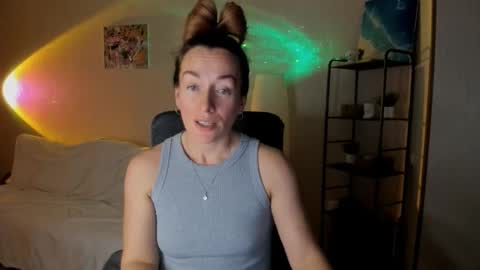 save the qween online show from 11-04-25, 12:48