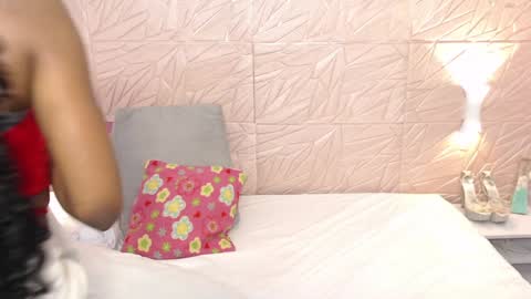 Snapshot of savory_pussy18 chatting on 02-01-25, 12:37 savory_pussy18 online show from 02-01-25, 12:37