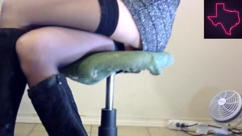 Cait or Caitlin online show from 12-18-24, 09:36