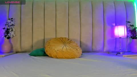 Say Lilith   Monday to Saturday 700am to 140pm Colombian time  online show from 02-13-25, 11:50