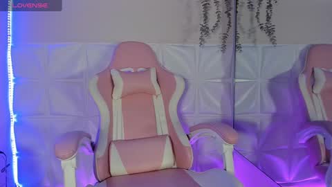 Say Lilith   Monday to Saturday 700am to 140pm Colombian time  online show from 02-18-25, 12:06