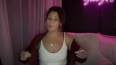 Good Girls Say Please...and Thank You online show from 01-07-25, 05:01