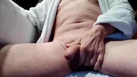 Snapshot of sbrinaiceberg chatting on 01-10-26, 02:08 sbrinaiceberg online show from 01-10-26, 02:08