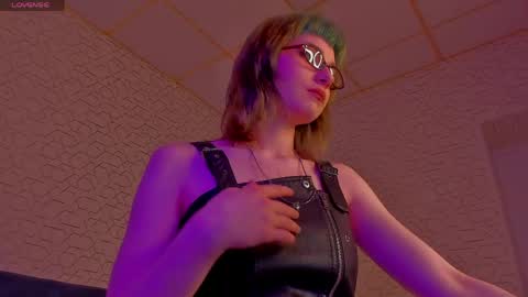 Emmy online show from 04-13-26, 09:04