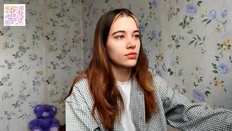 Kira online show from 11-14-25, 08:35