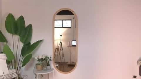 Snapshot of scarlet__15 chatting on 02-22-26, 01:20 scarlet__15 online show from 02-22-26, 01:20