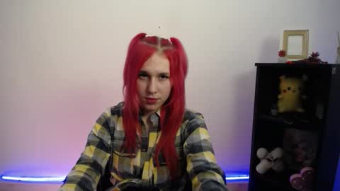 Snapshot of scarlet__flower_ chatting on 03-01-26, 11:01 scarlet__flower_ online show from 03-01-26, 11:01
