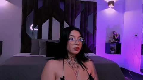 Snapshot of scarlet_ceretti1 chatting on 02-23-26, 11:24 scarlet_ceretti1 online show from 02-23-26, 11:24