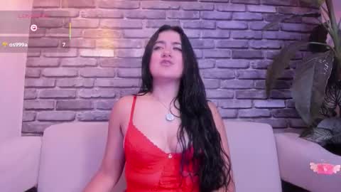 Snapshot of scarlet_fostt_ chatting on 09-19-25, 01:56 Andrea online show from 09-19-25, 01:56