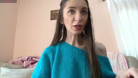 Scarlet online show from 04-17-26, 01:03