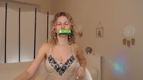 scarlet_sweety online show from 10-27-25, 06:45