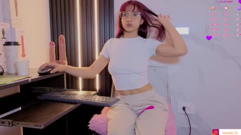 I am  Scarleth  Check mi profile online show from 11-25-25, 12:05