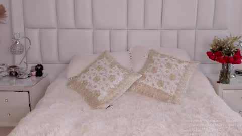 juli online show from 02-17-25, 08:04