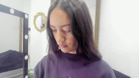 SCARLETT FOX  online show from 01-15-26, 10:53