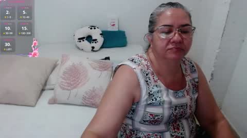 Snapshot of scarlett_duboi1 chatting on 02-02-25, 02:38 Scarlett  online show from 02-02-25, 02:38