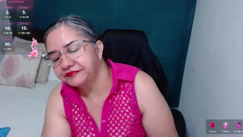 Snapshot of scarlett_duboi1 chatting on 09-20-25, 10:00 Scarlett  online show from 09-20-25, 10:00