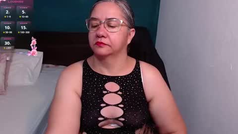 Snapshot of scarlett_duboi1 chatting on 09-27-25, 10:59 Scarlett  online show from 09-27-25, 10:59