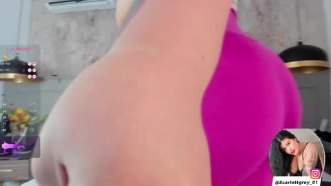 Snapshot of scarlett_grey_1 chatting on 02-13-25, 04:54 Scarlett  online show from 02-13-25, 04:54