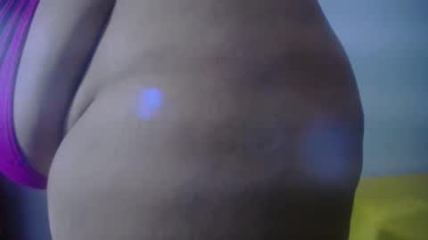 Snapshot of scarlett_keaty chatting on 02-07-25, 02:26 scarlett online show from 02-07-25, 02:26