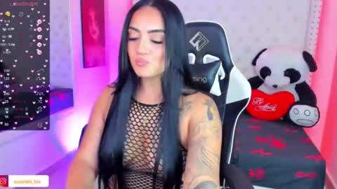 Kim online show from 09-24-25, 01:31