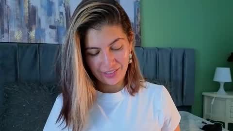 Snapshot of scarlett_moore_ chatting on 02-27-26, 04:07 Scarlett online show from 02-27-26, 04:07