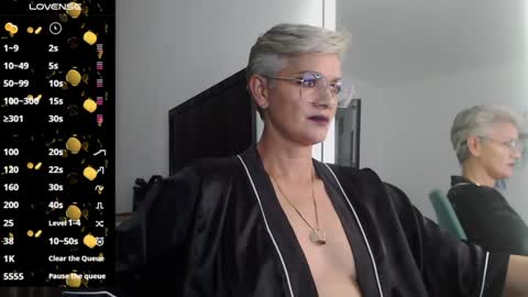 Snapshot of scarlett_paris chatting on 01-09-25, 12:14 Scarlett online show from 01-09-25, 12:14